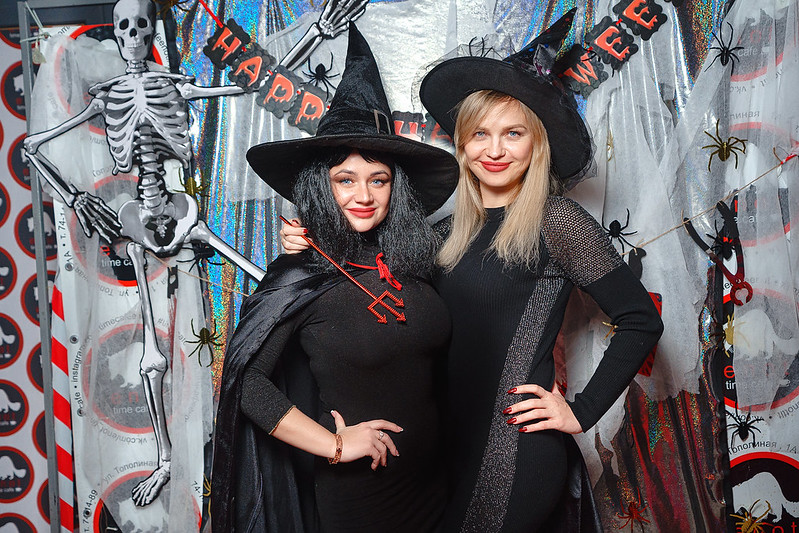 Декор и эко-атмосфера Хэллоуина 2025 в Благовещенске