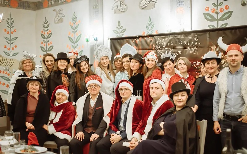 Тимбилдинг-активности на корпоративе на Новый год в Благовещенске