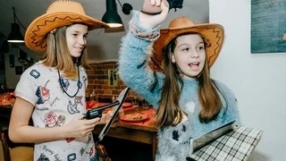 Квест на 8 марта в школе «Где-то на Диком Западе»: кольт заряжен, и Черному Биллу не скрыться от правосудия Квест на 8 марта в школе «Где-то на Диком Западе»: кольт заряжен, и Черному Биллу не скрыться от правосудия. alt_img_8-march-school